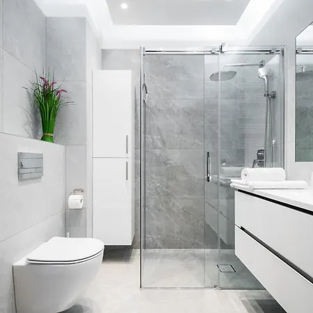 Sun & Snow, Szeligowska *